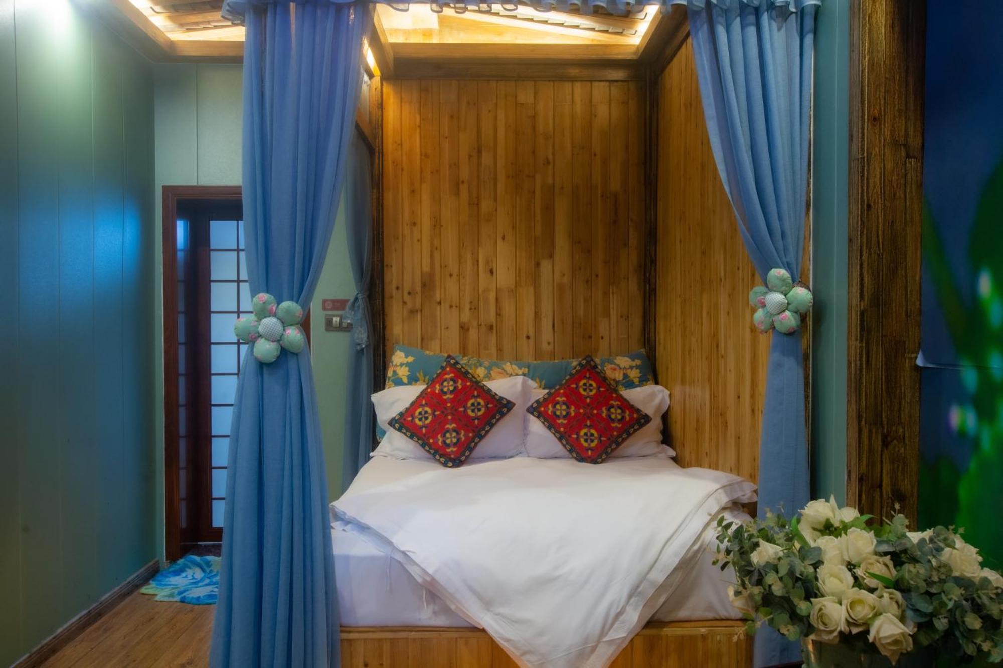 Floral Hotel - Baihui Living Zhangjiajie Buitenkant foto