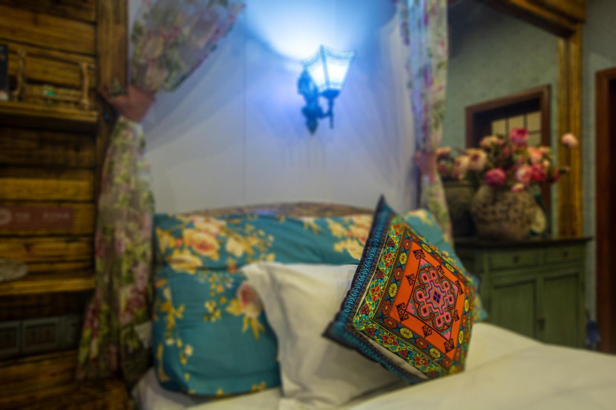 Floral Hotel - Baihui Living Zhangjiajie Buitenkant foto