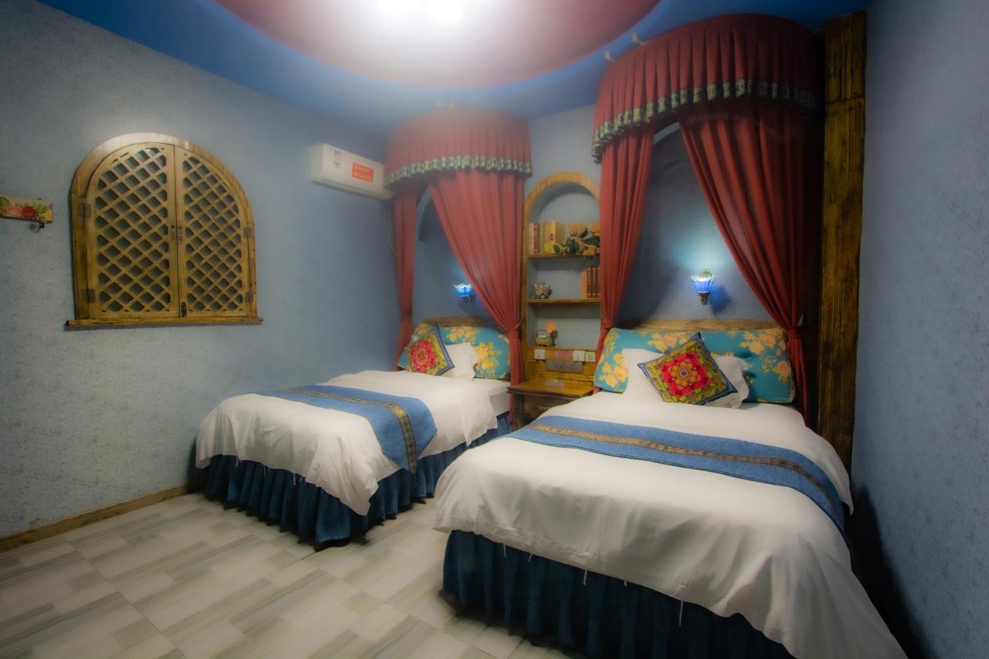 Floral Hotel - Baihui Living Zhangjiajie Buitenkant foto