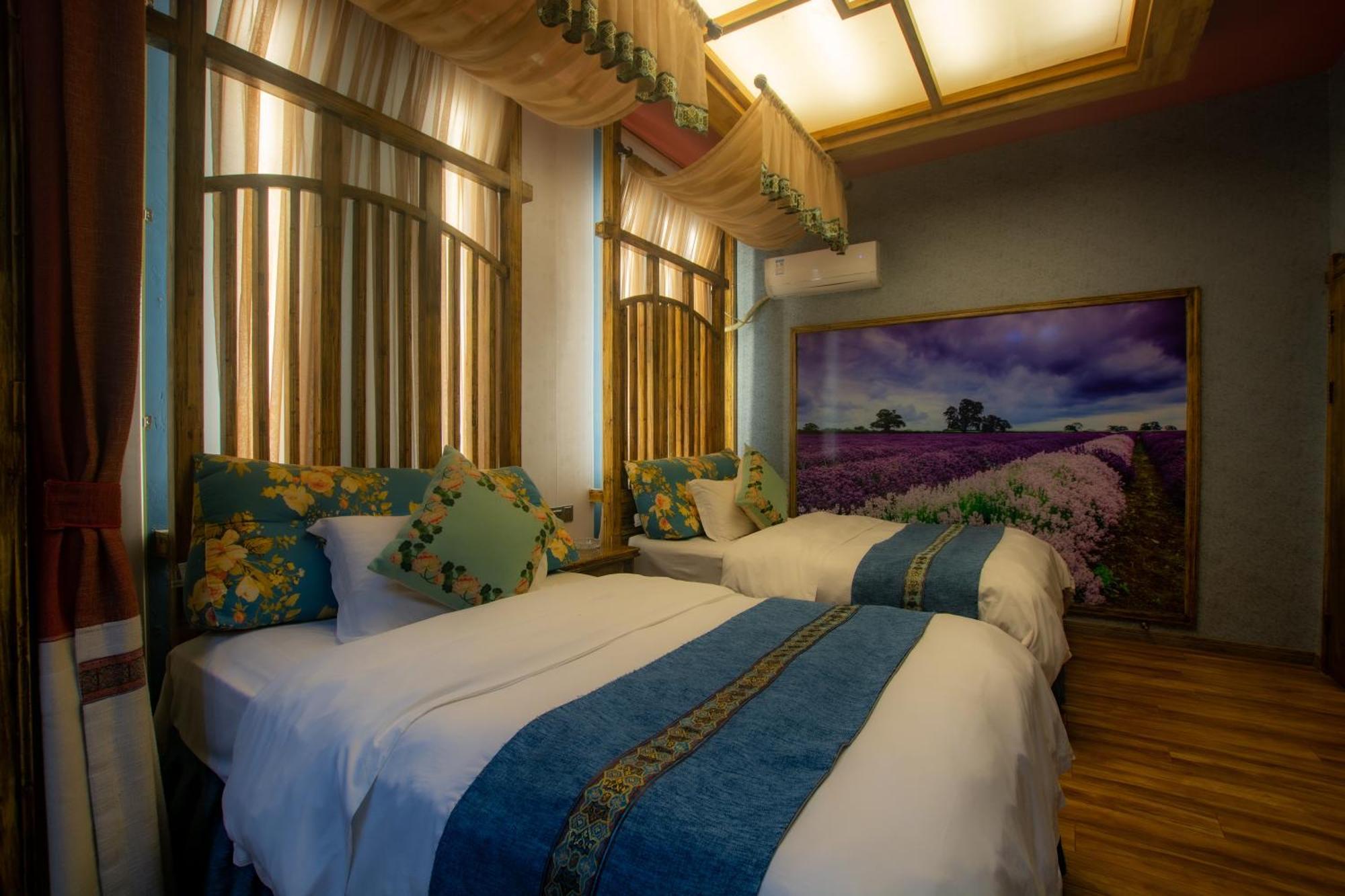 Floral Hotel - Baihui Living Zhangjiajie Buitenkant foto