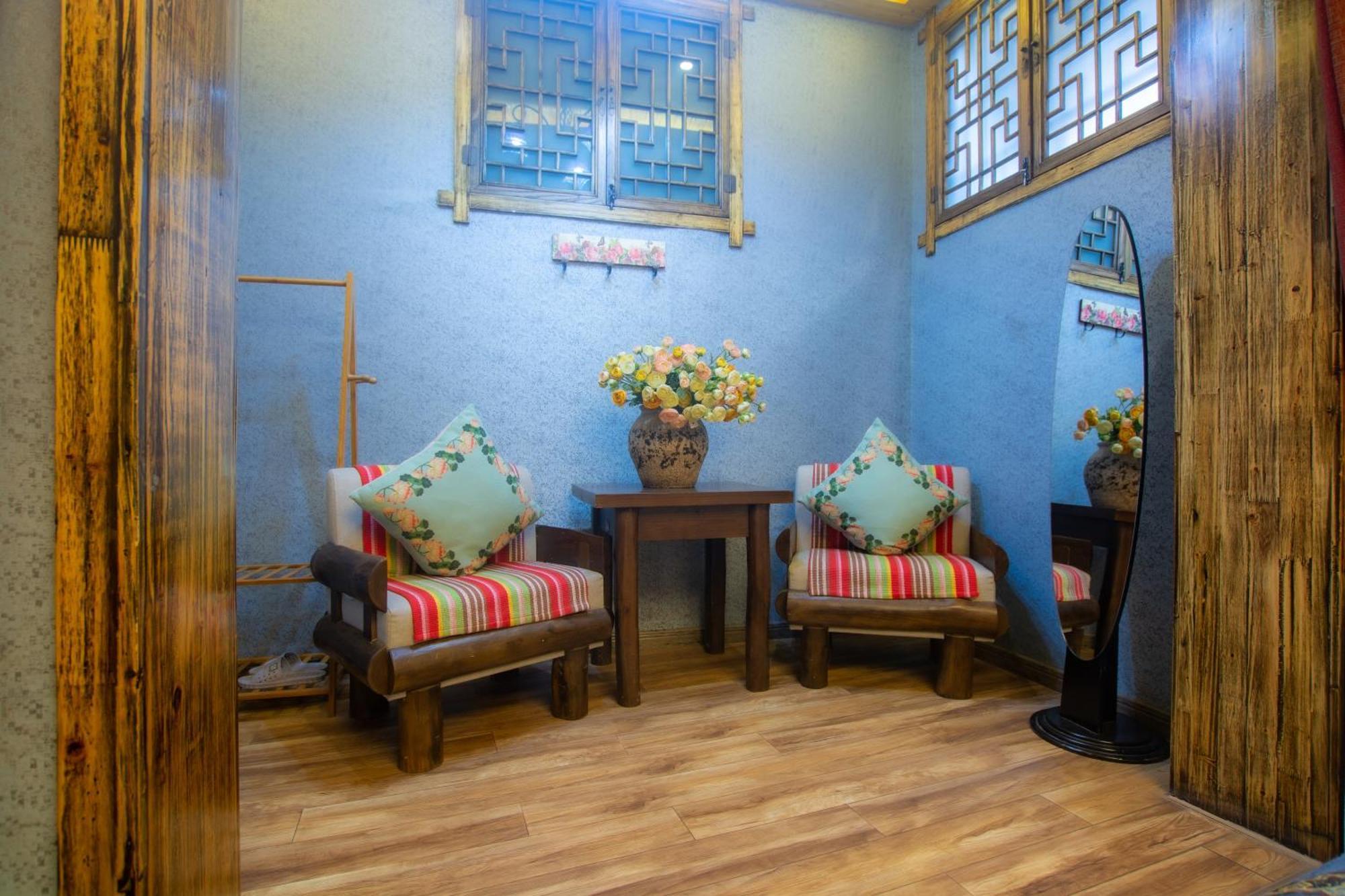 Floral Hotel - Baihui Living Zhangjiajie Buitenkant foto